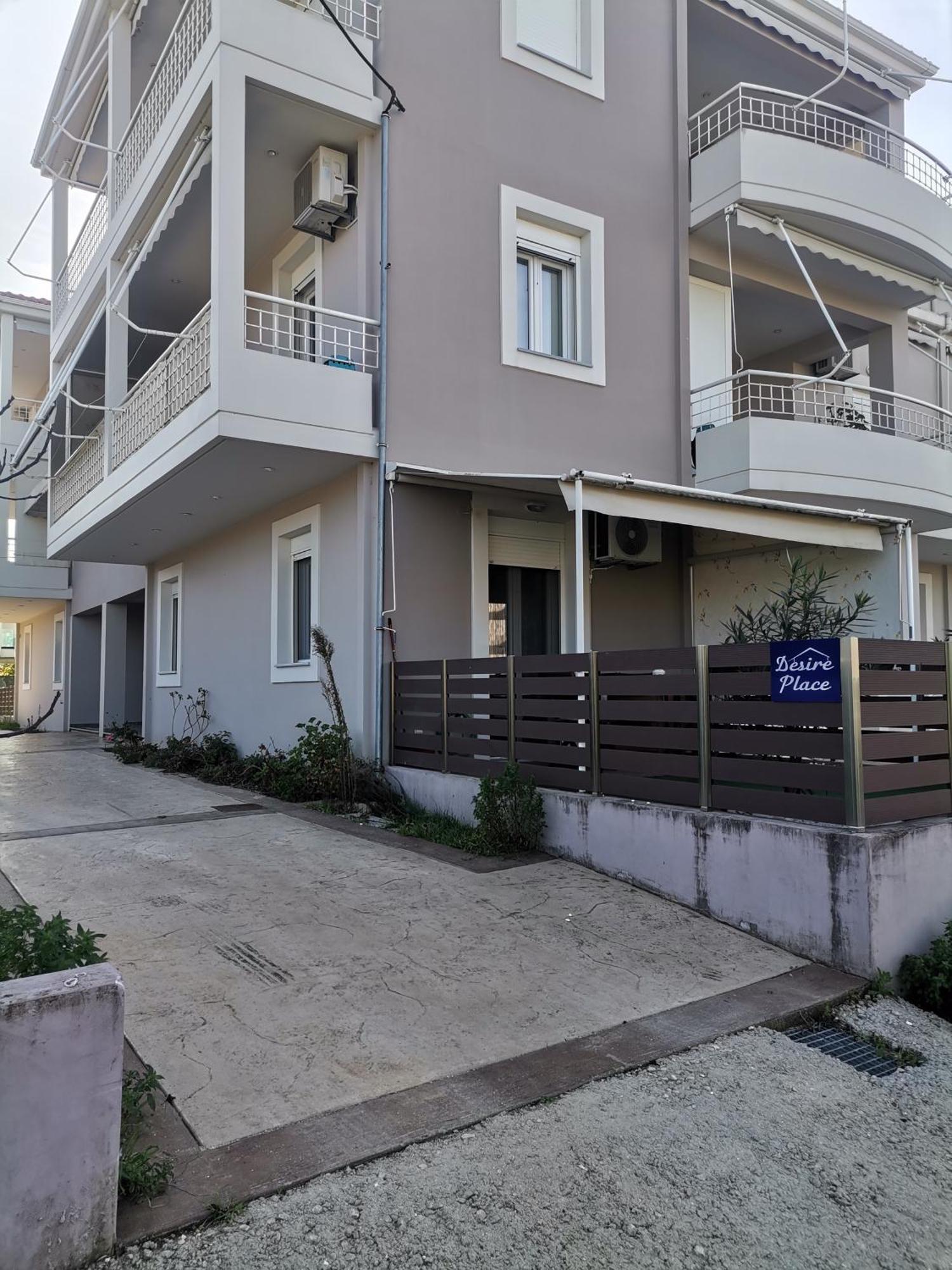 Desire Place Lefkada City ภายนอก รูปภาพ